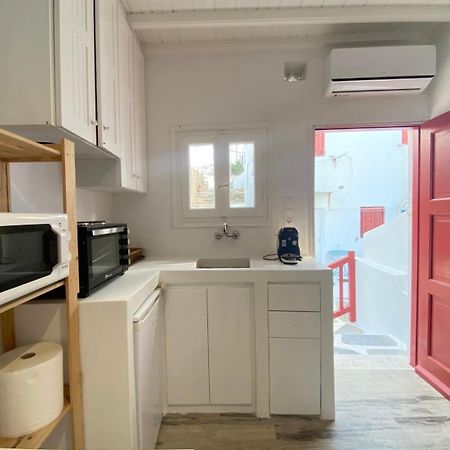 Elenitas Town House With Balcony And Sea View Apartment Mykonos Town ภายนอก รูปภาพ
